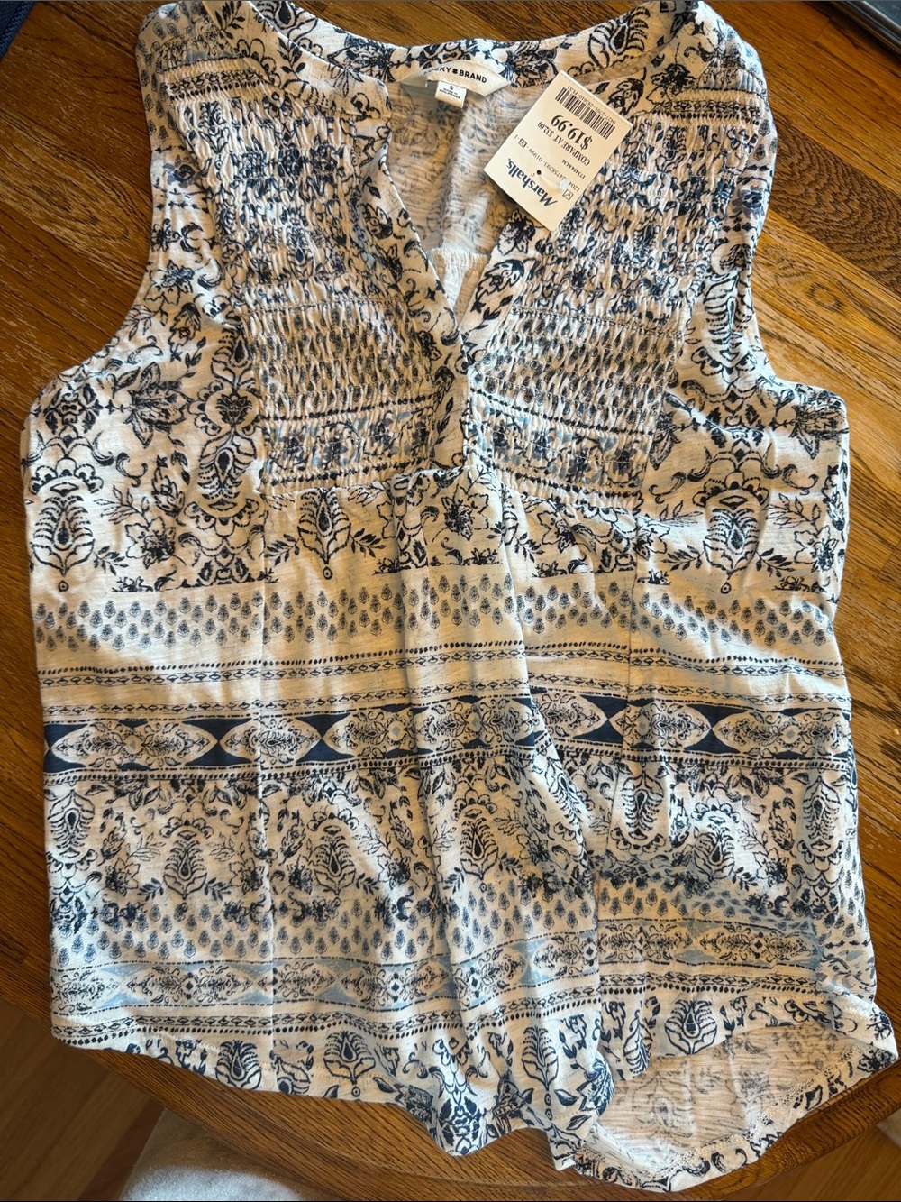 Lucky Brand Cream and Navy Sleeveless Smocked V-Neck Tank